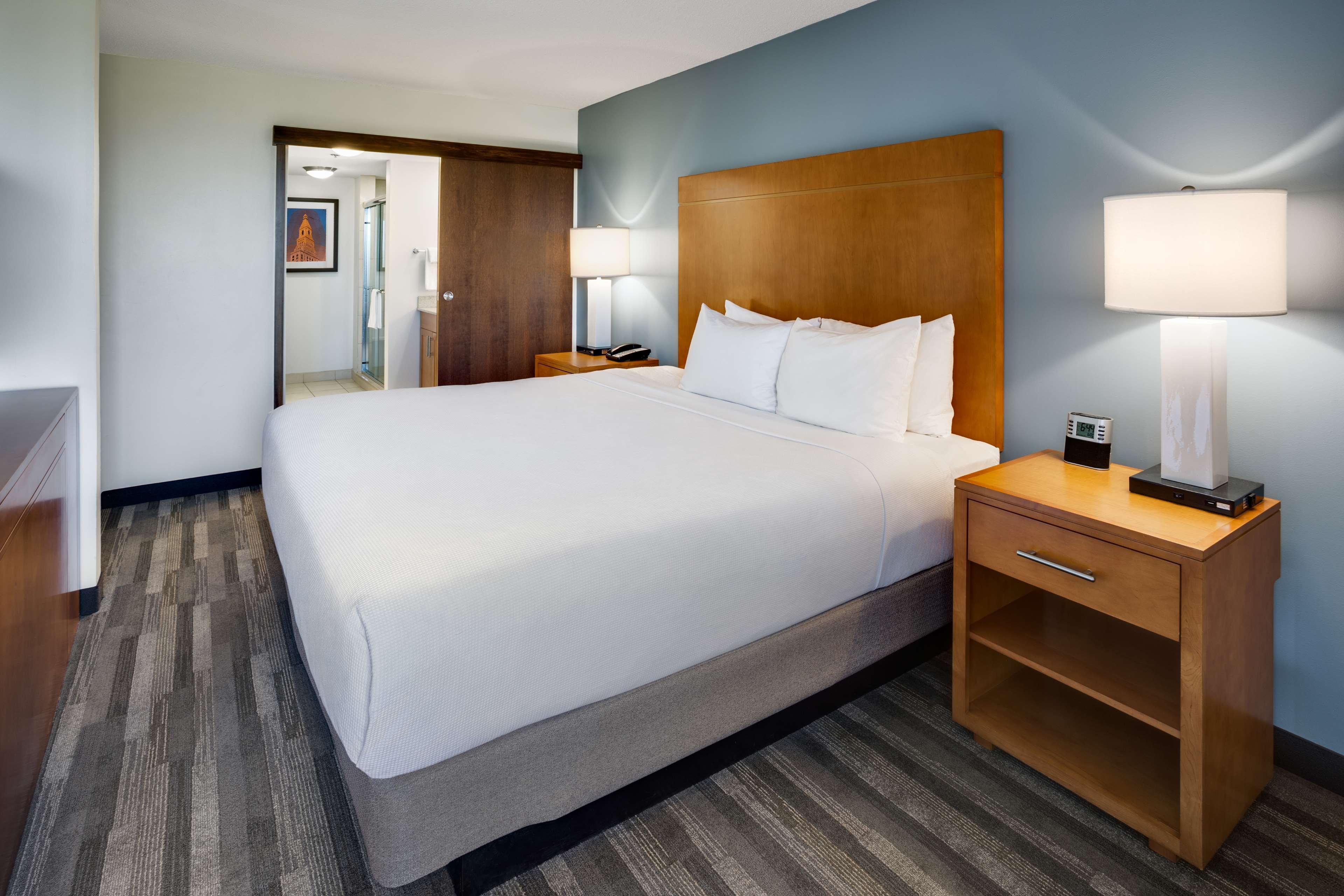 Hyatt House Hartford North/Windsor Hotell Exteriör bild